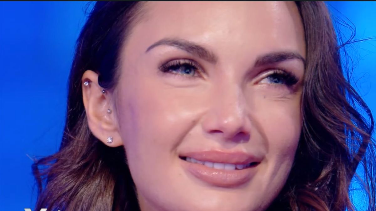 Elettra Lamborghini: “Un figlio? Mi spaventa metterne al mondo uno mio. Meglio l’adozione”