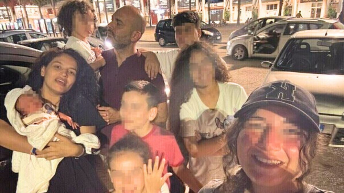 Famiglia con 8 figli e un solo stipendio: “Facciamo rinunce ma siamo pieni d’amore”