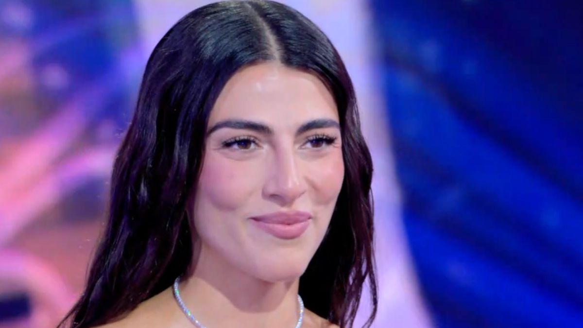 Giulia Salemi racconta la crisi con il fidanzato e svela il se**o del bebè