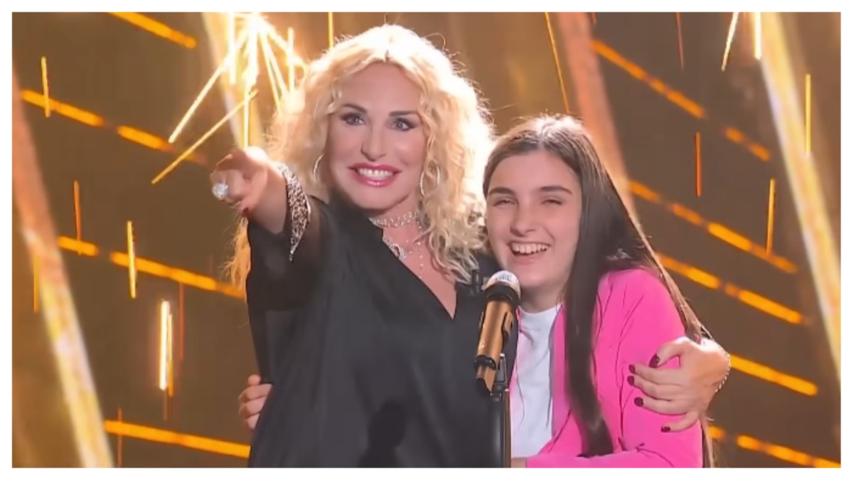 “The Voice Kids”, Maria Sofia va dritta in finale con un brano di Morricone – Video